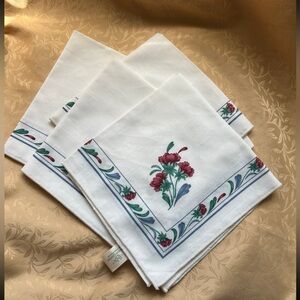 Vintage Lenox Linens Poppies on Blue cloth napkins.